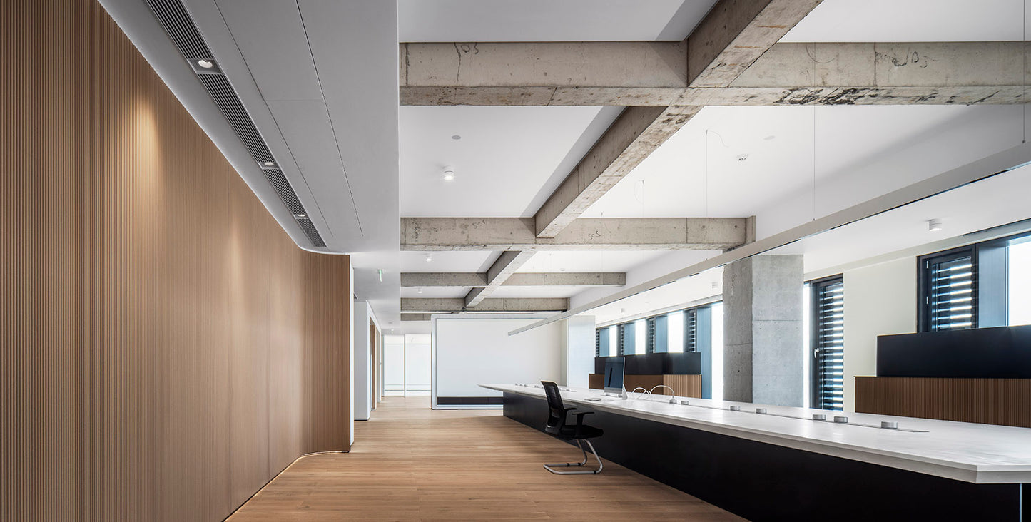 (1500-2500 Sq.ft) Office space interior design