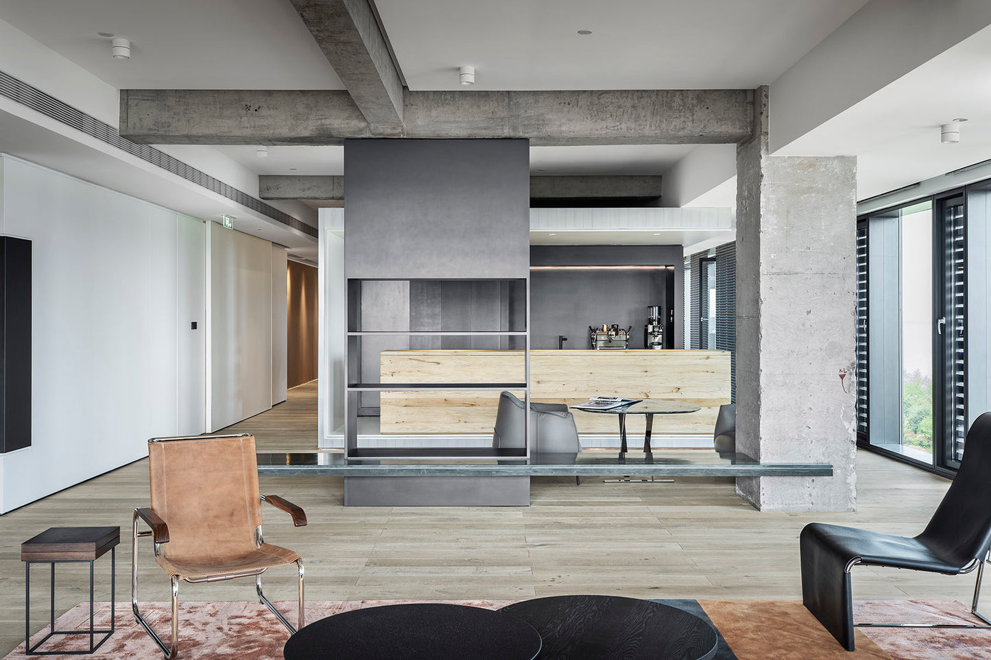 (1500-2500 Sq.ft) Office space interior design