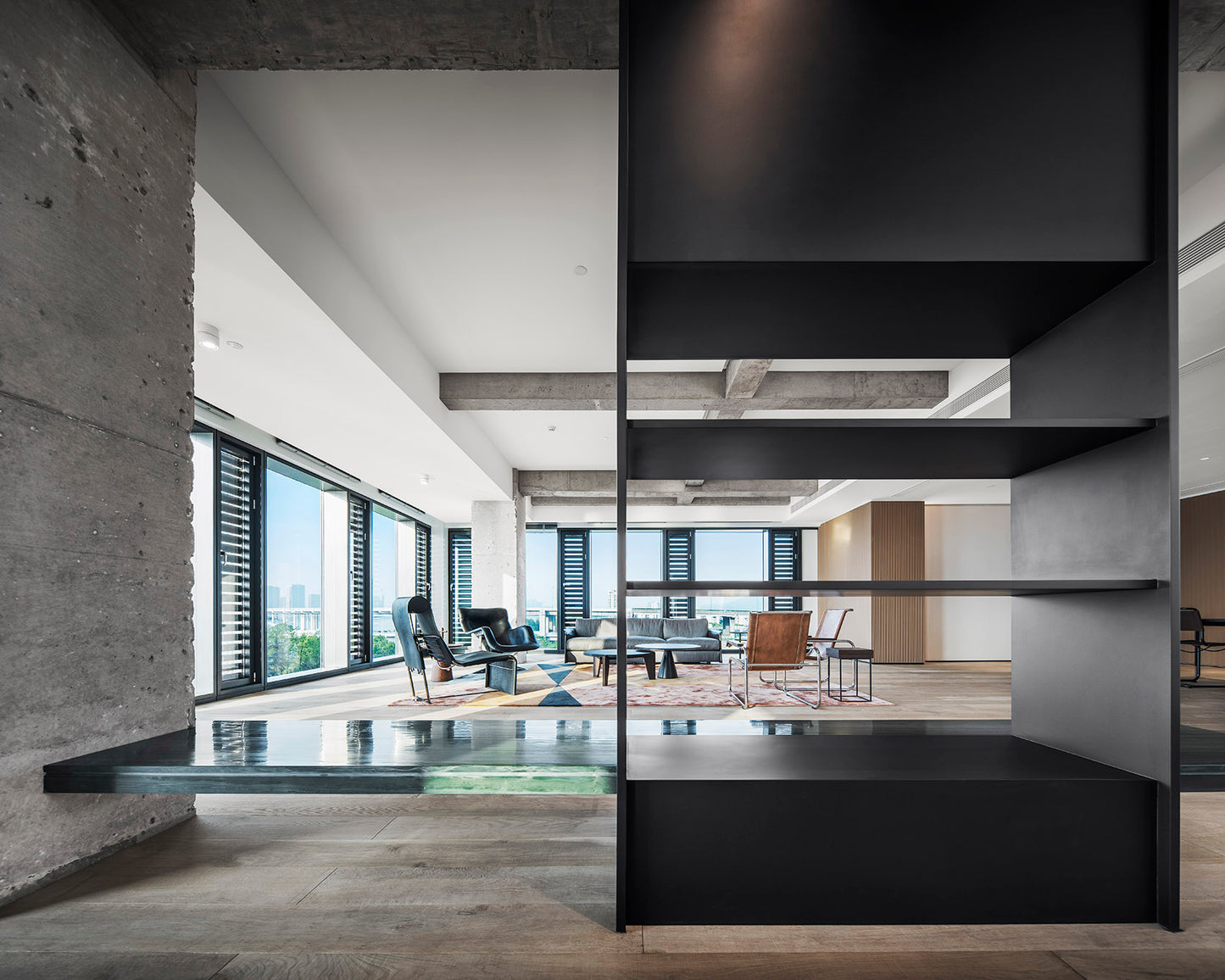 (1500-2500 Sq.ft) Office space interior design