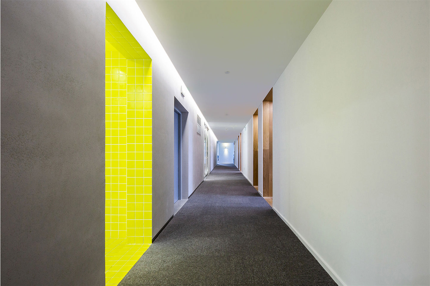 (2500-3500 Sq.ft) Office space interior design